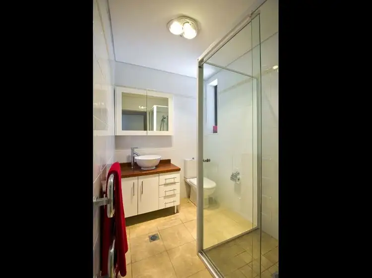 Fifth view of Homely unit listing, 2/9 Avalon Parade, Avalon NSW 2107