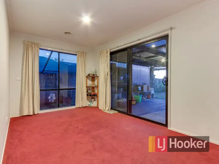 Sixth view of Homely house listing, 11 Hasluck Crescent, Lynbrook VIC 3975