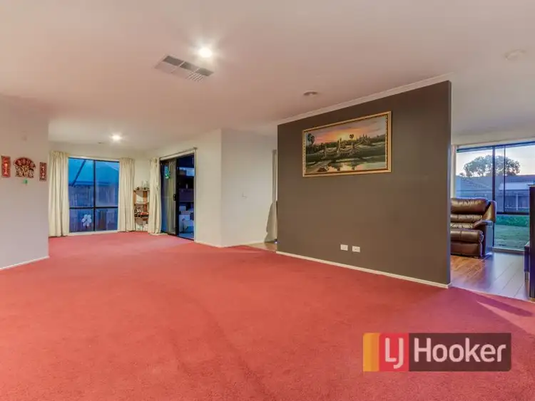 Fifth view of Homely house listing, 11 Hasluck Crescent, Lynbrook VIC 3975