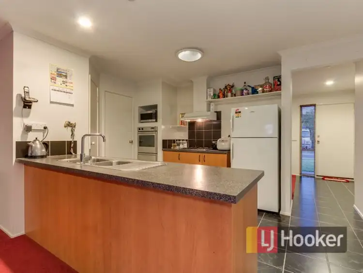 Second view of Homely house listing, 11 Hasluck Crescent, Lynbrook VIC 3975