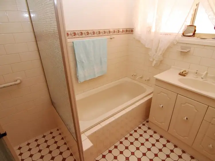 Sixth view of Homely unit listing, 5/388 Peisley Street, Orange NSW 2800