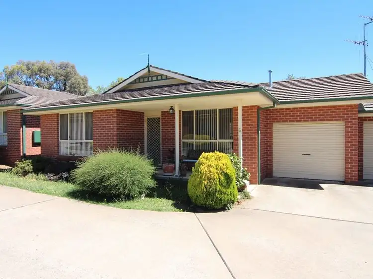 Main view of Homely unit listing, 5/388 Peisley Street, Orange NSW 2800