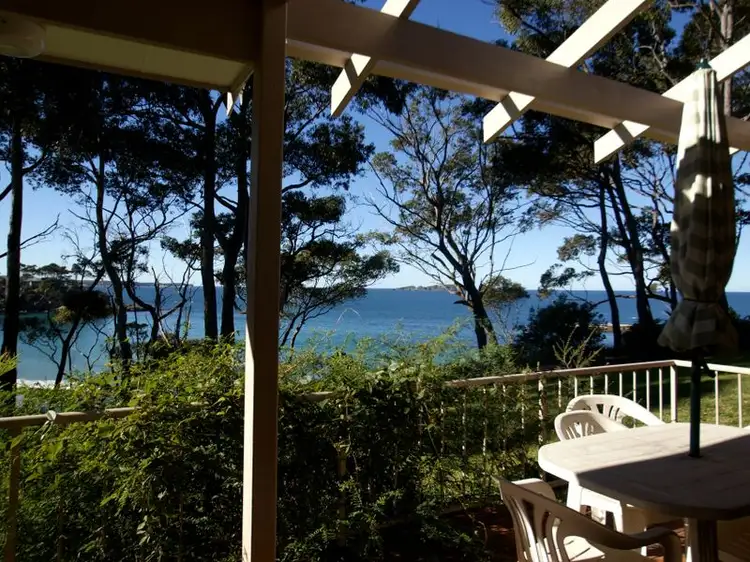 Main view of Homely house listing, 4/5 Edgewood Place, Denhams Beach NSW 2536