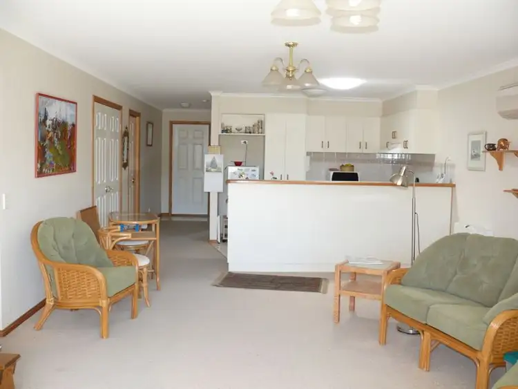 Fourth view of Homely villa listing, 33/1-5 Canal Road, Paynesville VIC 3880