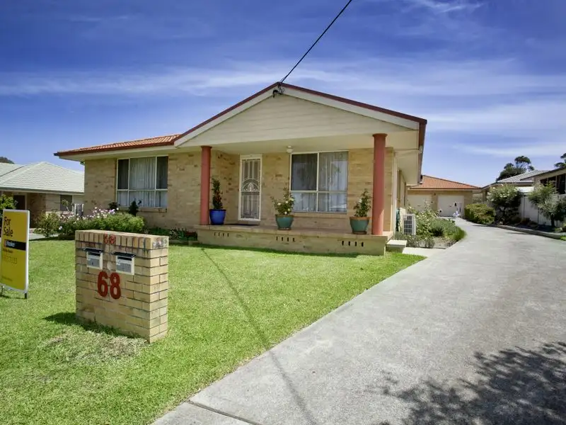 Main view of Homely villa listing, 1/68 Old Bar Road, Old Bar NSW 2430