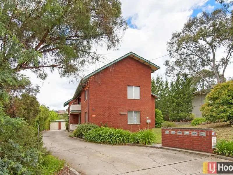 Main view of Homely unit listing, 3/16 Yarrow Street, Queanbeyan NSW 2620