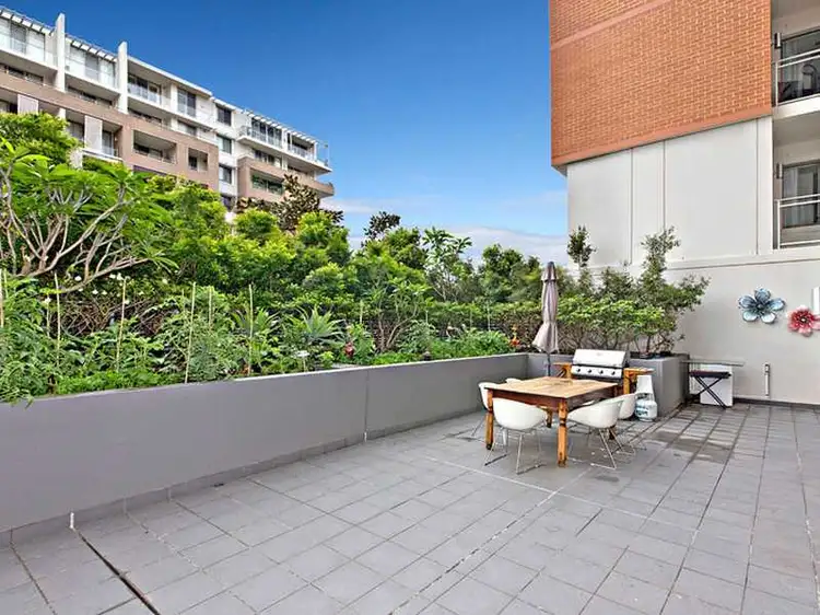 102/1 Stromboli Strait, Wentworth Point NSW 2127