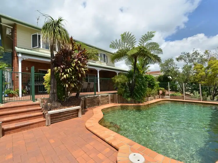 15 Toona Terrace, Redlynch QLD 4870