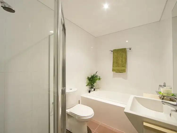 Sixth view of Homely unit listing, 15/27 Pine Avenue, Brookvale NSW 2100