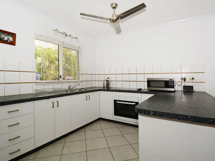 20/79 Forrest Parade, Bakewell NT 832