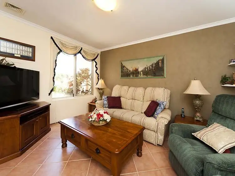 Seventh view of Homely house listing, 6 Elbe Court, Riverton WA 6148