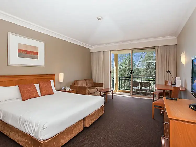 107/64 Palm Meadows Drive, Carrara QLD 4211