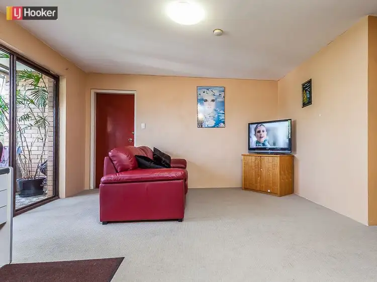 Fourth view of Homely unit listing, 2/18 Jubilee Terrace, Ashgrove QLD 4060