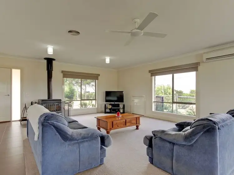 Fourth view of Homely house listing, 28 Brightside Drive, Bairnsdale VIC 3875
