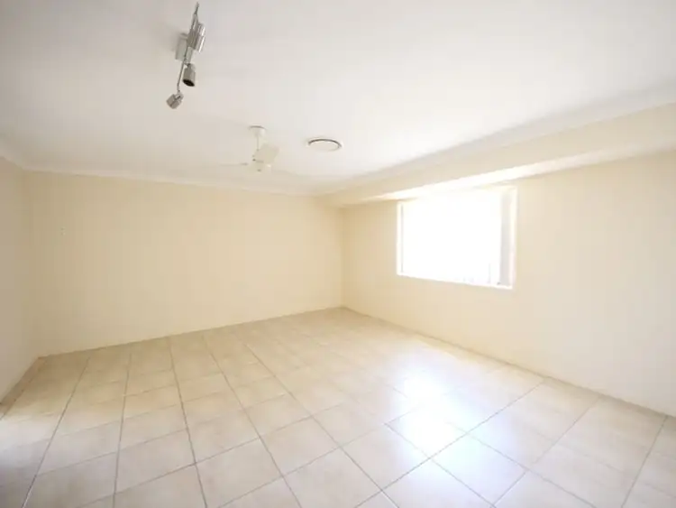 Fifth view of Homely house listing, 2 Diane Parade, Kallangur QLD 4503