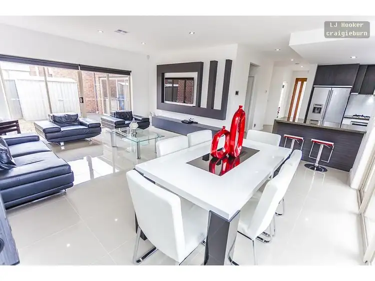 Seventh view of Homely townhouse listing, 14 Spirited Circuit, Craigieburn VIC 3064