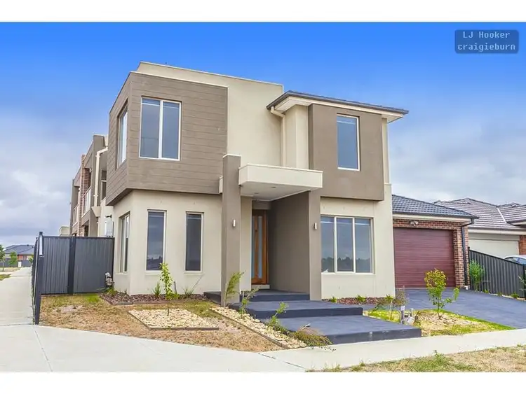 Second view of Homely townhouse listing, 14 Spirited Circuit, Craigieburn VIC 3064