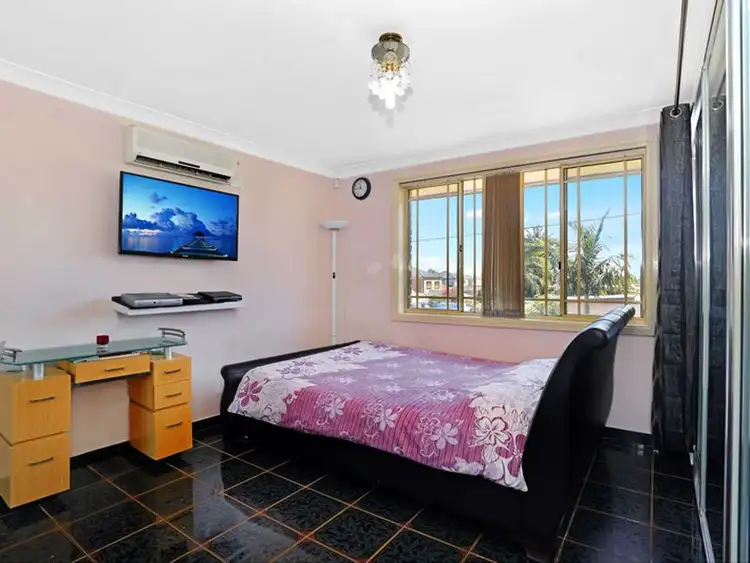Fifth view of Homely semi-detached listing, 1/306 John Street, Cabramatta NSW 2166