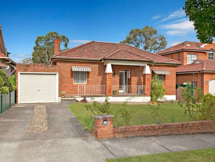 10 Boden Avenue, Strathfield NSW 2135