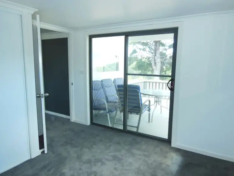 Fifth view of Homely unit listing, M1-127 Princes Highway, Lakes Entrance VIC 3909