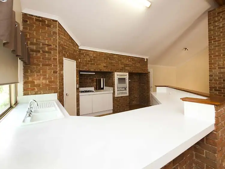 Seventh view of Homely house listing, 10 Alaric Court, Parkwood WA 6147