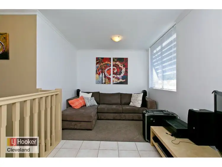 Fifth view of Homely apartment listing, 15/89 Bay Terrace, Wynnum QLD 4178