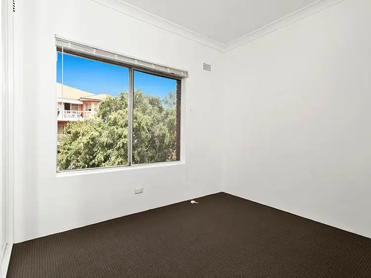 Fourth view of Homely unit listing, 7/10-12 QUEENS ROAD, Brighton-le-sands NSW 2216
