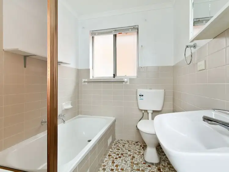 Seventh view of Homely unit listing, 7/10-12 QUEENS ROAD, Brighton-le-sands NSW 2216