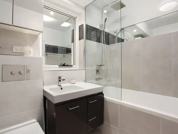 Fifth view of Homely apartment listing, 21/204 Jersey Road, Woollahra NSW 2025