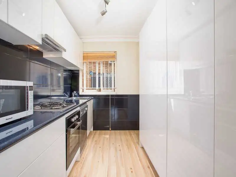 Main view of Homely unit listing, 3/40 Edmonstone Street, Newmarket QLD 4051