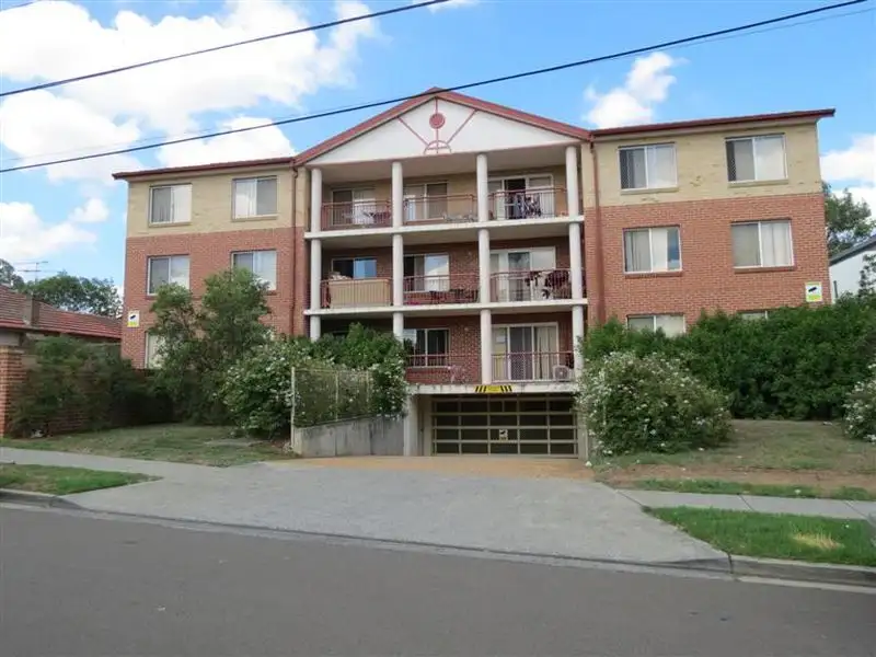 Main view of Homely unit listing, 2/16-18 Fifth Avenue, Blacktown NSW 2148