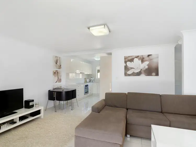 Fifth view of Homely apartment listing, 4/88 Pacific Parade, Bilinga QLD 4225