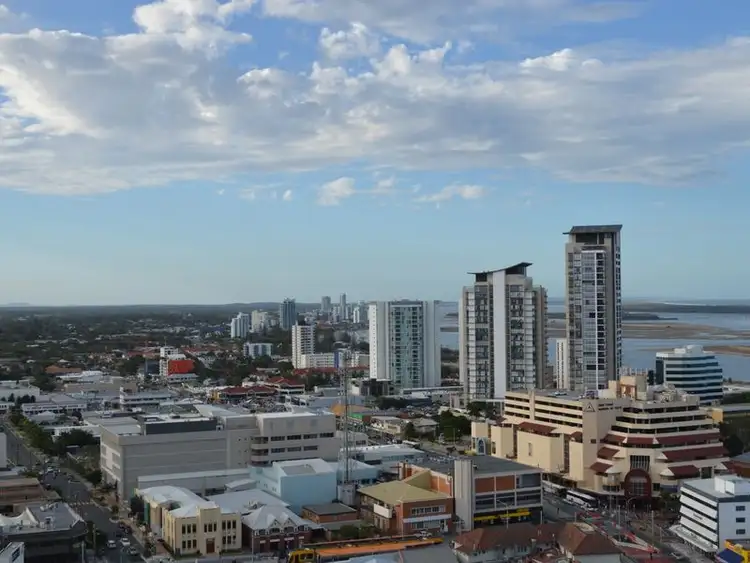 22009/5 Lawson Street, Southport QLD 4215
