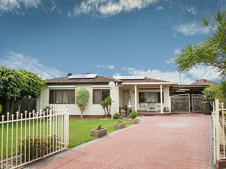 Main view of Homely house listing, 12 Snowdon Cres, Smithfield NSW 2164