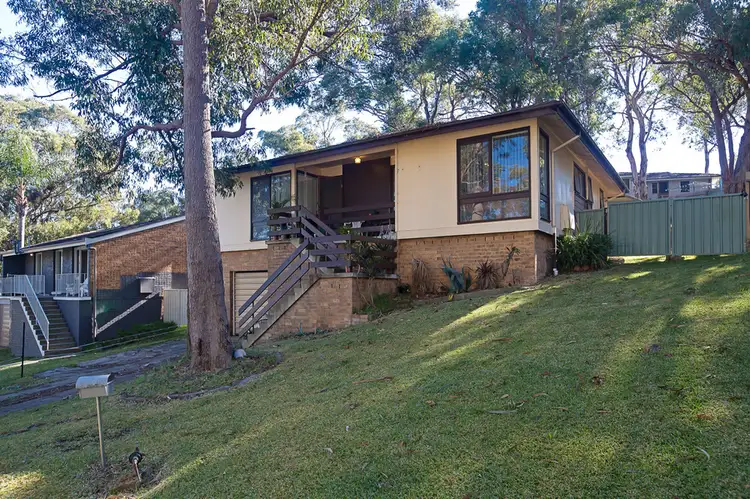 7 Korekoba Place, Bolton Point NSW 2283