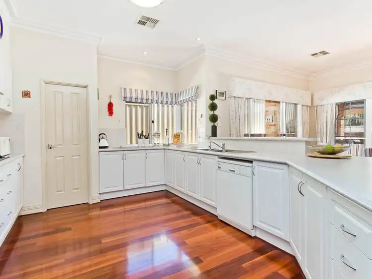 Sixth view of Homely house listing, 20 Juniper Way, Willetton WA 6155