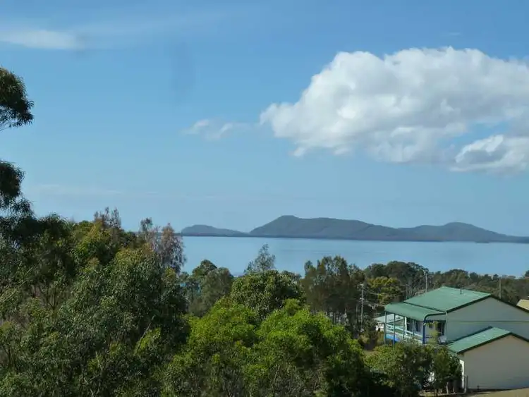 4 Elanora Street, Coomba Park NSW 2428