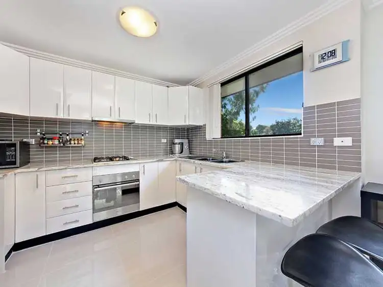 Third view of Homely apartment listing, 4/33 Mary Street, Lidcombe NSW 2141