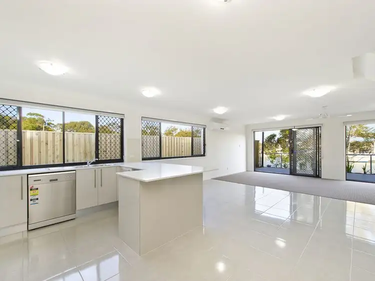 Seventh view of Homely unit listing, 9/4 Kal-Ma-Kuta Drive, Sandstone Point QLD 4511