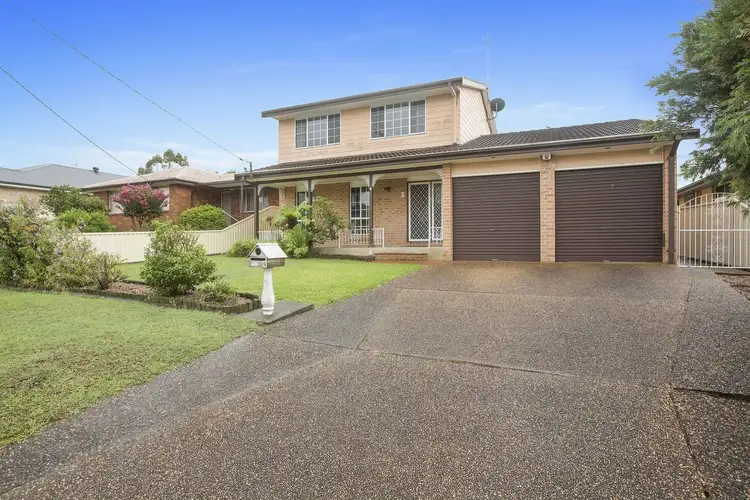 9 Spring Valley Avenue, Gorokan NSW 2263