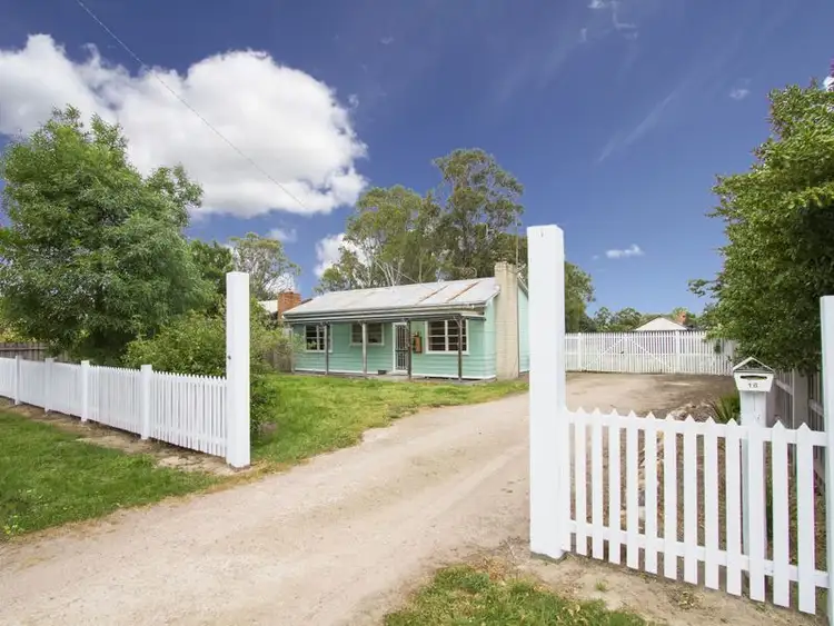 18 Fitzroy Street, Stratford VIC 3862