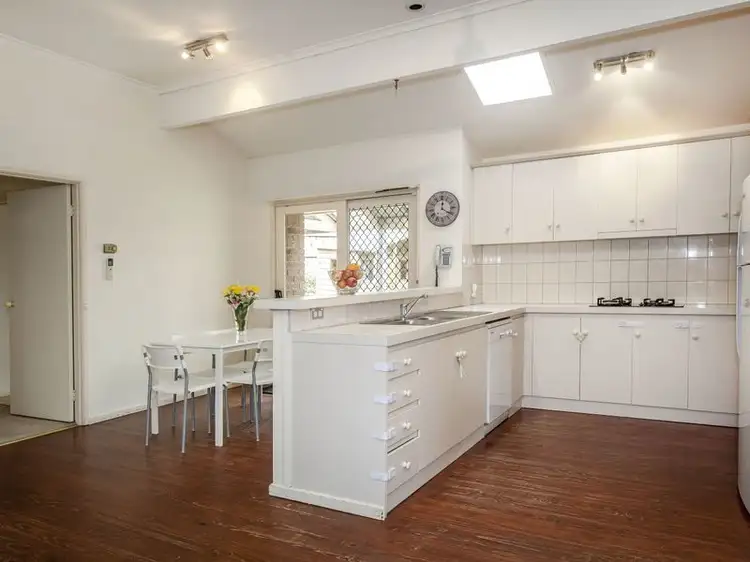 143 Landscape Drive, Mooroolbark VIC 3138