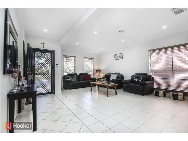 Sixth view of Homely house listing, 7 St Andrews Drive, Craigieburn VIC 3064