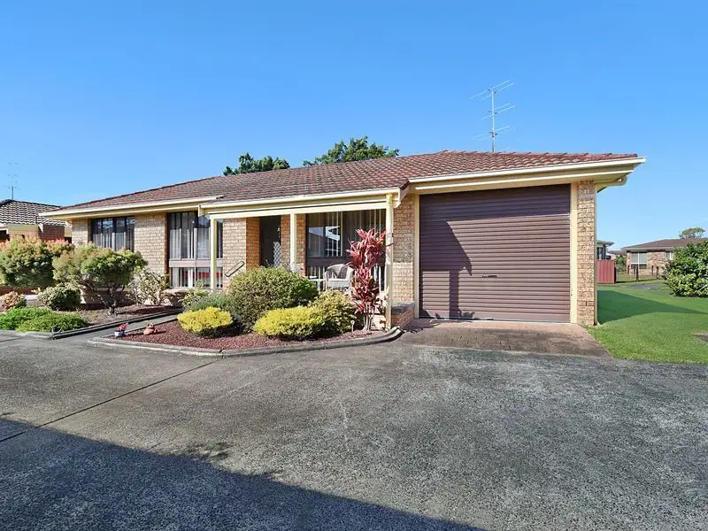 Main view of Homely villa listing, 11 Gilbert Avenue, Gorokan NSW 2263