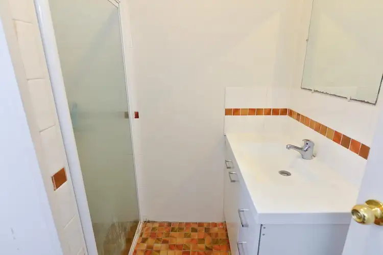 Sixth view of Homely unit listing, Unit 4/49 Off Lane, Gladstone Central QLD 4680