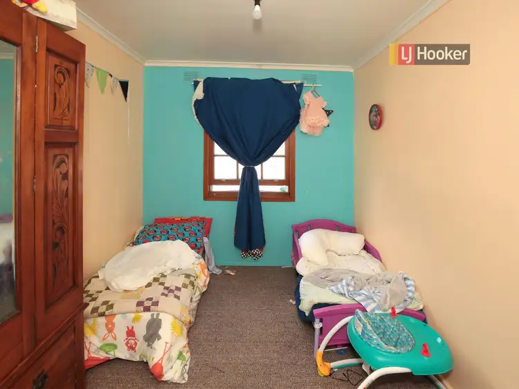 Sixth view of Homely house listing, 17 Ziegler Avenue, Kooringal NSW 2650