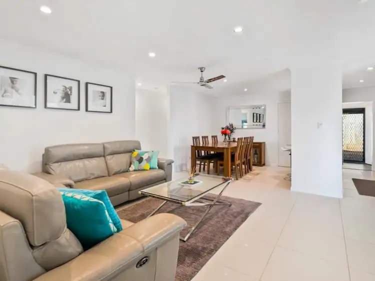 2 Weldon Street, Birkdale QLD 4159