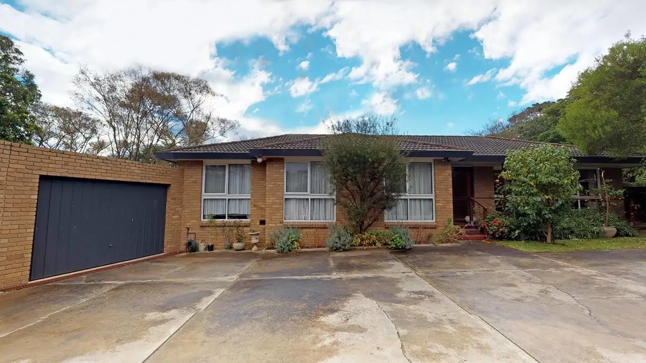 Main view of Homely unit listing, 2/5 Acunha Street, Mount Eliza VIC 3930