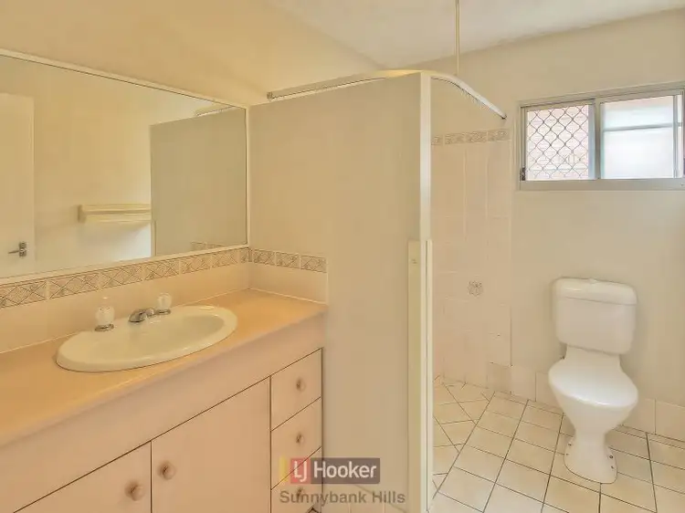 Fourth view of Homely house listing, 2/17 Strathairlie Square, Macgregor QLD 4109