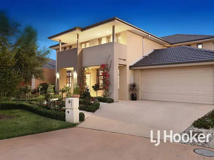 Third view of Homely house listing, 8 Sandhill Rise, Sanctuary Lakes VIC 3030